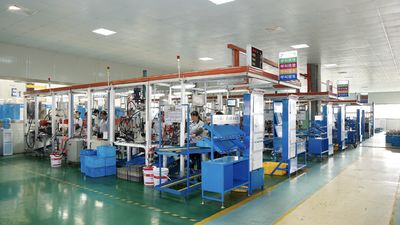 Guangzhou Hlieir Automotive Parts Co., Ltd . สายการผลิตของผู้ผลิต