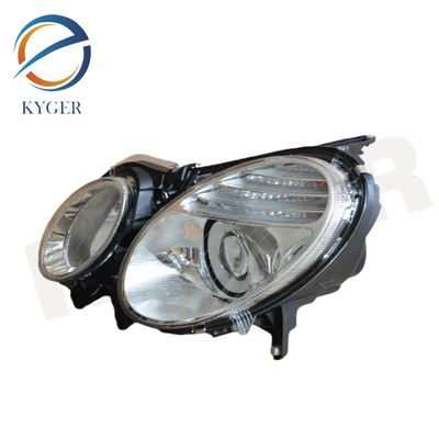 ซื้อ 2118203061 ด้านซ้ายรถไฟ LED สําหรับ Mercedes Benz W211 PC 12V การผลิตออนไลน์