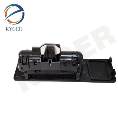 ซื้อ 51247368752 เปิดปุ่มบู๊ตประตูหลังสําหรับ BMW F11 F22 F30 F32 F45 X5 F15 F10 51247368752 การผลิตออนไลน์