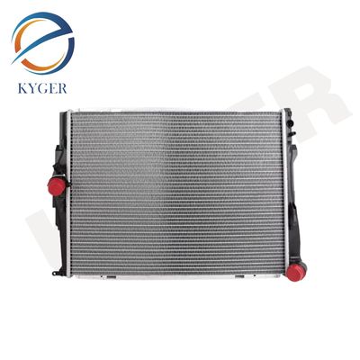ซื้อ KYGER 1711 7559 273 เครื่องปรับความเย็นเครื่องยนต์ 17117559273 1711 7521 046 เครื่องปรับความเย็นสําหรับ BMW E87 E90 E84 1711 7562 079 การผลิตออนไลน์