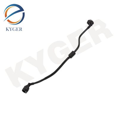 ซื้อ 1712 8602 646 ระบบเย็น อุปกรณ์อะไหล่รถยนต์ เครื่องเรเดียเตอร์ เครื่องเย็น ท่อระบายน้ําสําหรับ BMW 540Li 740i 740Li 17128602646 การผลิตออนไลน์