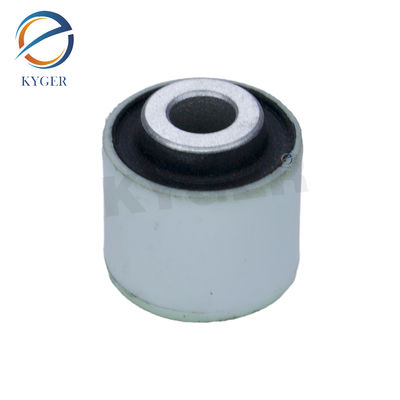 LR000520 ส่วนยนต์รถยนต์ เครื่องยนต์ ยาง Mount Bushing J9C12037 สําหรับ Land Rover Freelander 2 Discovery Sport Range Rover Evoque