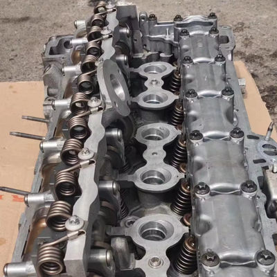 หัวกระบอกเครื่องยนต์ 11127591617 1112 7591 617 พร้อมโบลท์สําหรับ BMW N52 B30 2009 2010 2011