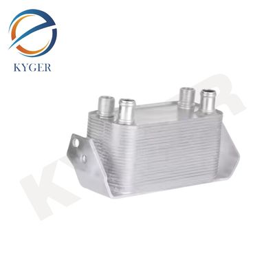 ระบบปรับปรุงความเย็น เครื่องปรับปรุงน้ํามันเครื่อง LR013722 สําหรับ Land Rover Discovery 4 L319 Range Rover Sport L320 5.0L V8