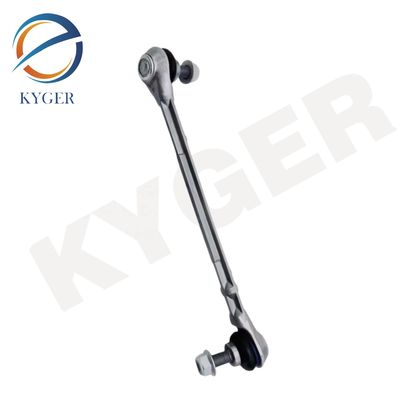 204 320 07 89 ส่วนของรถยนต์แกนหน้า ซ้ายและขวา การแขวนขวาง Stabilizer Link สําหรับ Mercedes Benz W204 2043200789