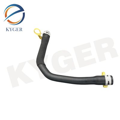 LR108956 อุปกรณ์ประกอบรถยนต์ เครื่องปรับปรุงความเย็น น้ําท่อสําหรับ Land Rover Discovery Sports 2014-2022 L494 Discovery 5 2017 L462 Range Rover